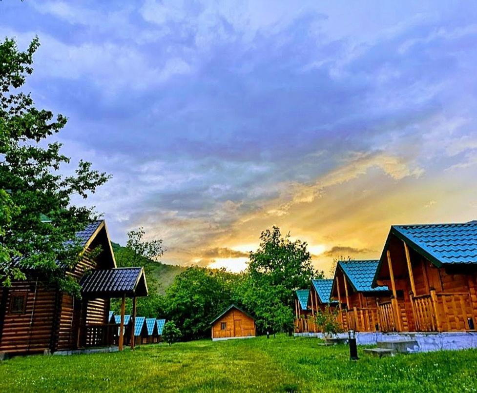Готель Rafting Camp Modra Rijeka Scepan-Polje Екстер'єр фото