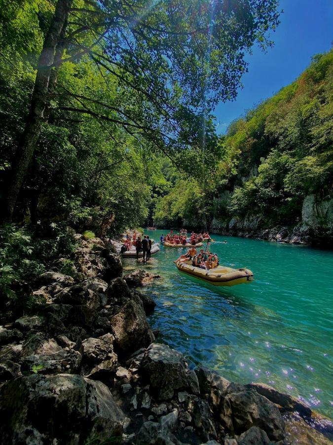 Готель Rafting Camp Modra Rijeka Scepan-Polje Екстер'єр фото