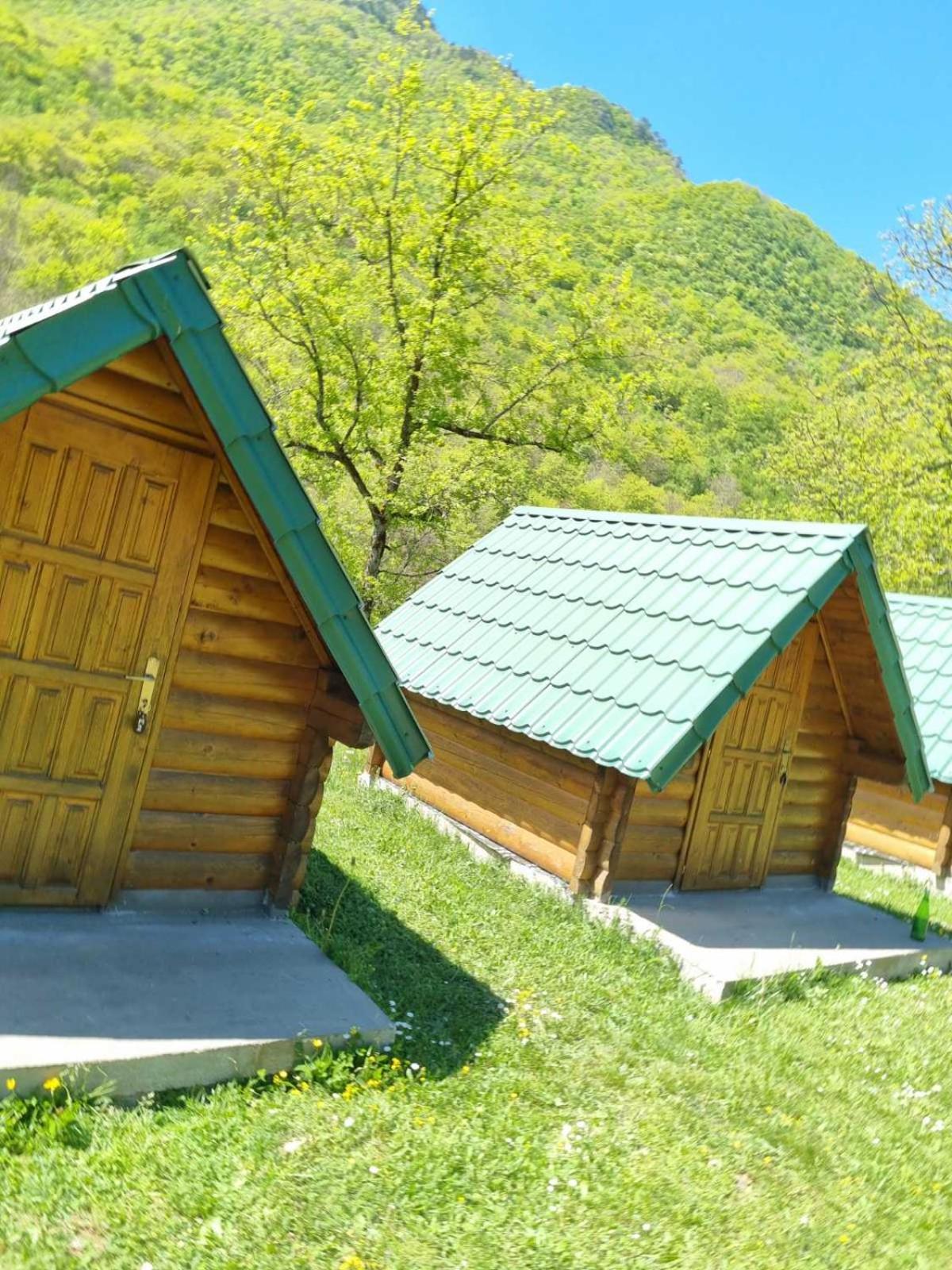 Готель Rafting Camp Modra Rijeka Scepan-Polje Номер фото